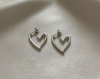 Minimalistische hartringoorbellen – goud en zilver roestvrij staal, hypoallergene sieraden voor dagelijks gebruik