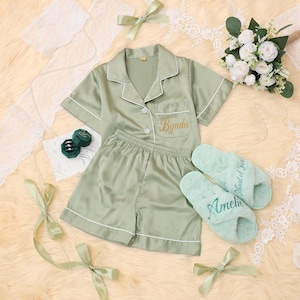 Monogram brudtärnepyjamas, brudpyjamas, personlig pyjamas för par, förberedelseklänning