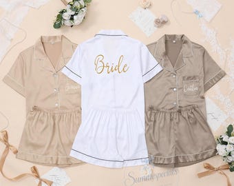 Brautjungfer Pyjamas Monogramm, Benutzerdefinierte Name PJs, Satin Pjs Sets, Passende Pyjamas, Brautjungfer Geschenke
