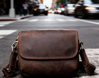 Genuine Leather Small Crossbody Bag for Men, Vintage Square Shoulder Phone Bag