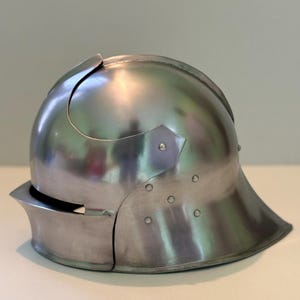 Handcrafted Italian Sallet Helmet – 18 Gauge Steel Medieval Knight Armor Replica