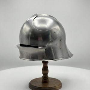Handcrafted Italian Sallet Helmet – 18 Gauge Steel Medieval Knight Armor Replica