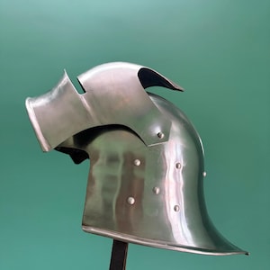 Casco sallet italiano artesanal – Réplica de armadura de caballero medieval de acero de calibre 18 imagen 13