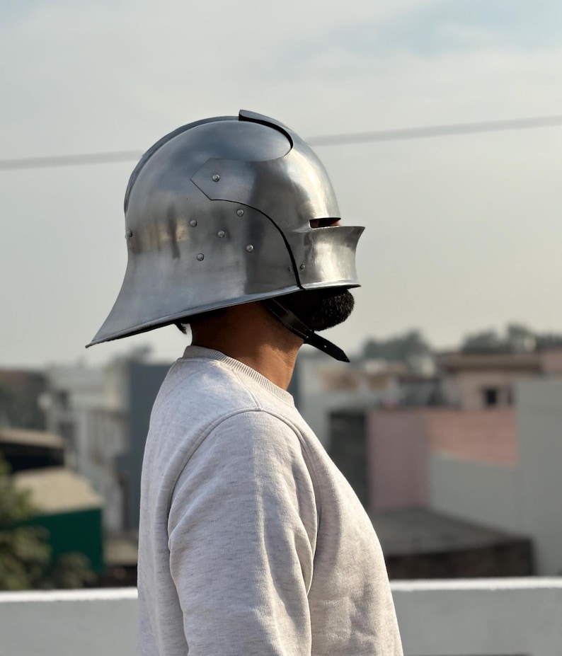 Handcrafted Italian Sallet Helmet – 18 Gauge Steel Medieval Knight Armor Replica