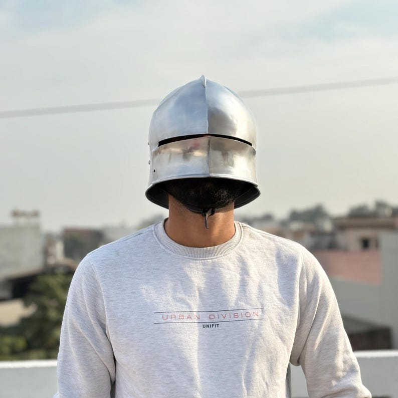 Handcrafted Italian Sallet Helmet – 18 Gauge Steel Medieval Knight Armor Replica