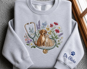Moletom personalizado com bordado para veterinário, blusa de moletom personalizada para técnico veterinário, estetoscópio floral para cães e gatos, presente para formando em veterinária.