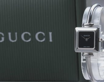 Near MINT w/box GUCCI 1900L Black Silver Dial Square Quartz Women's Watch