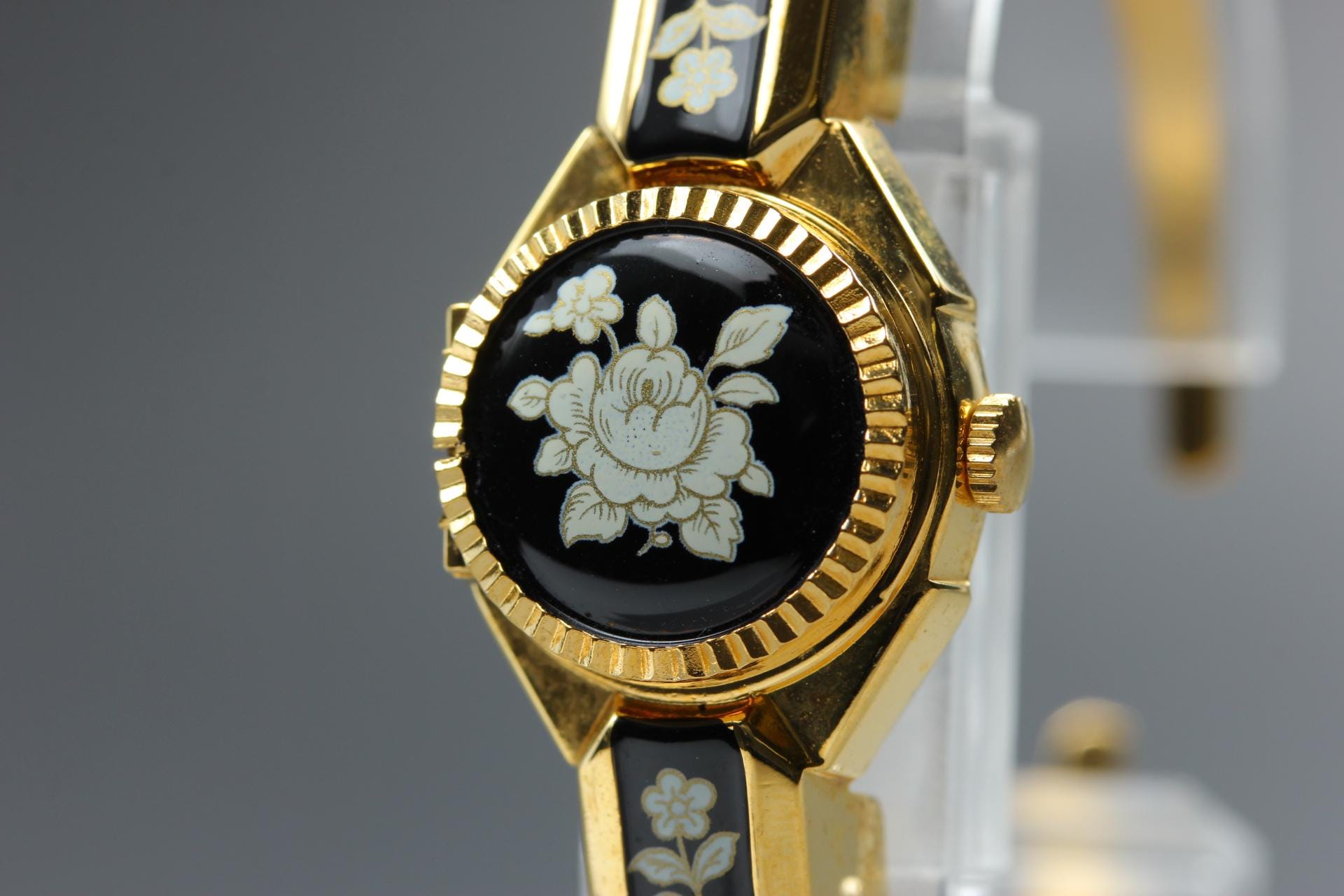 【美品】Andre Mouche エーデルワイス 腕時計 箱付 Andre Mouche Watch - Etsy