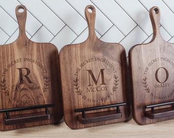 Personalized Walnut Cookbook Stand: Engraved Recipe Book Holder
