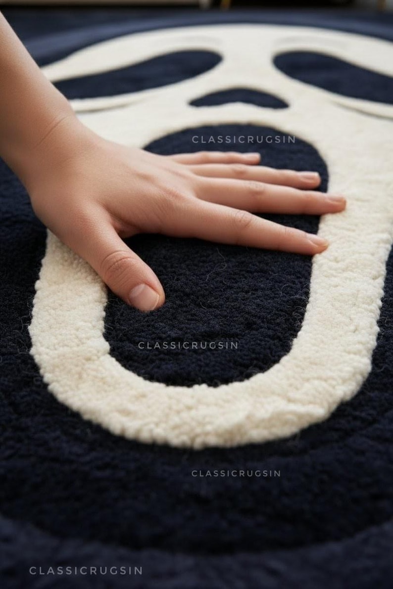 Horror Tuft Rug Ghostface Scream Rug Hand Tufted Wool Area Rug Black & White Gothic ...