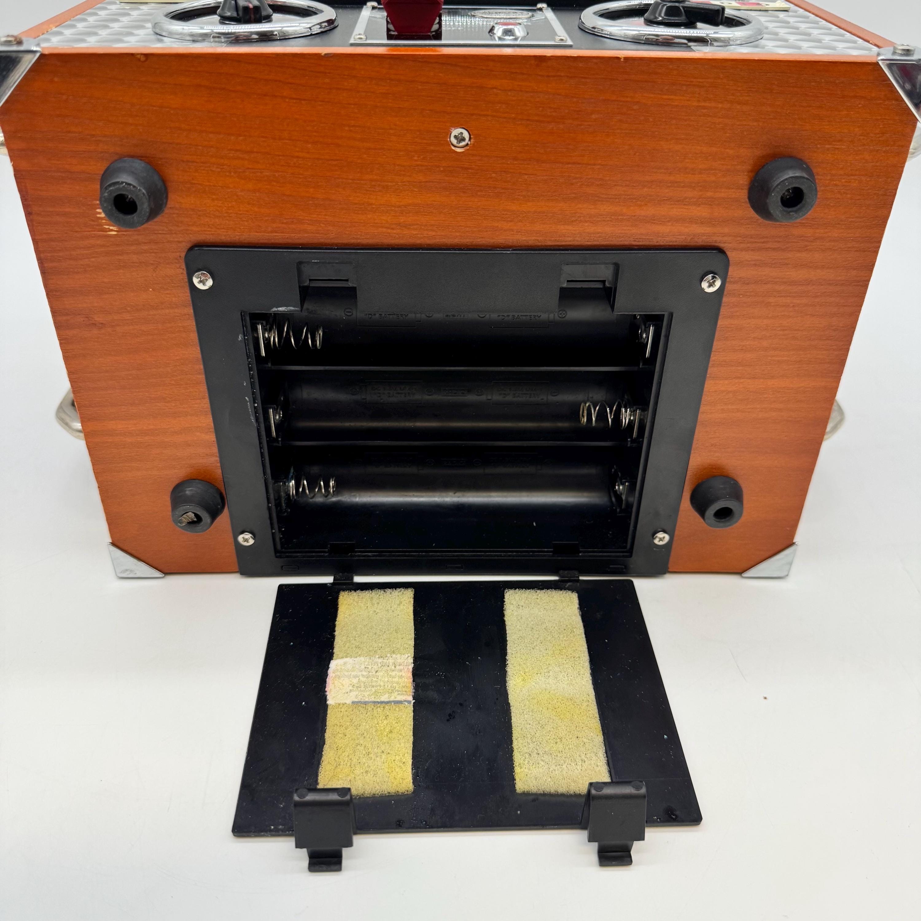 Spirit of St. Louis Field Radio MK 2: AM/FM Cassette Player