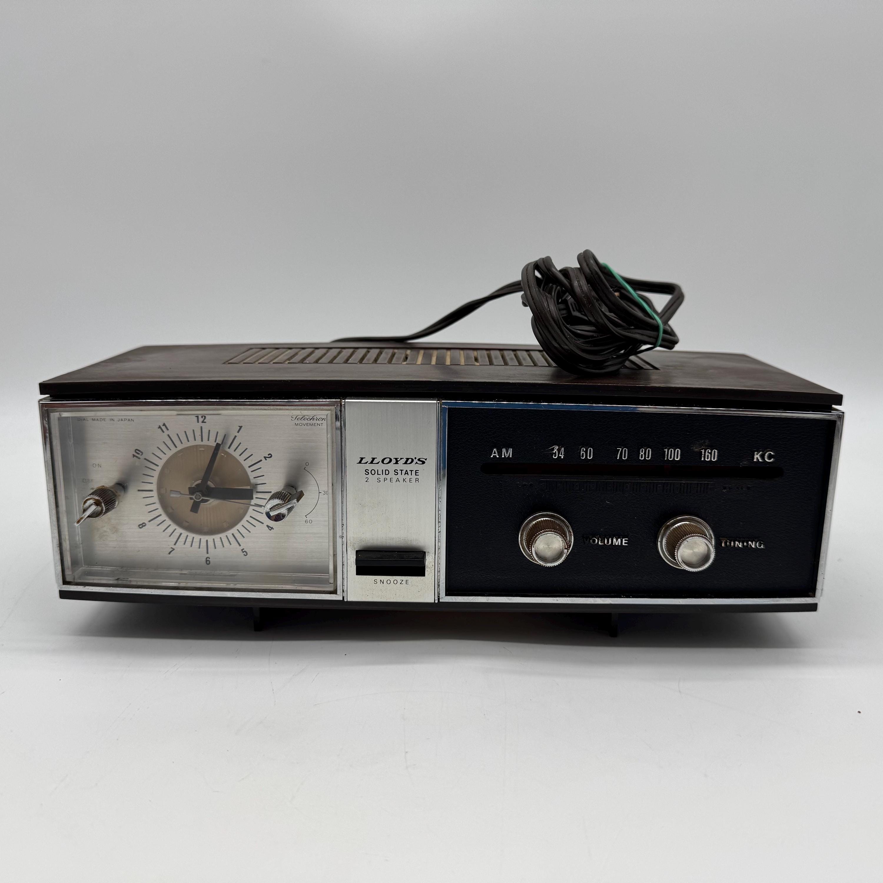 Vintage Lloyd's AM Clock Radio Solid State Japan 1960s Mid Century