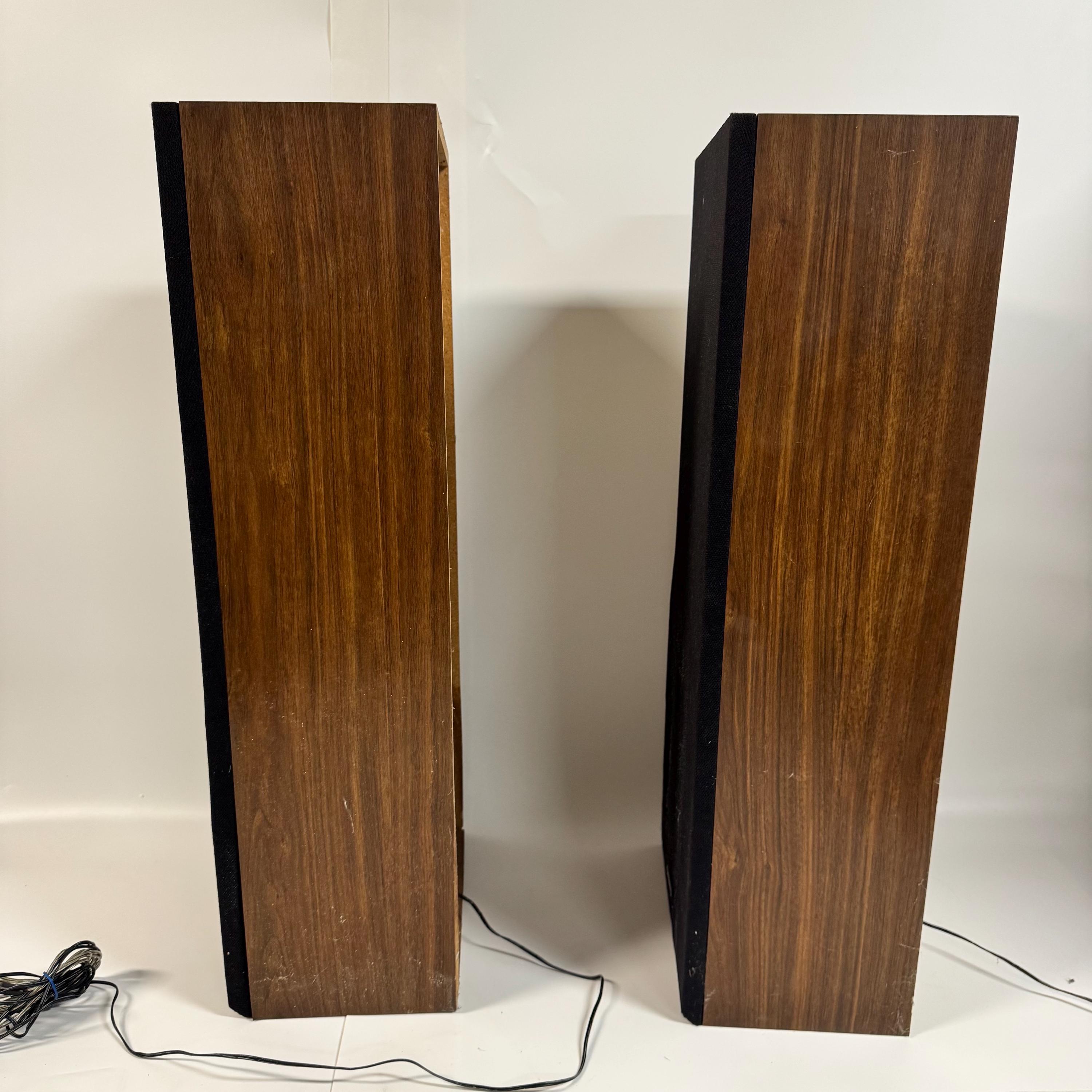 Vintage Sanyo AD-838 Speakers Pair Made in Canada Wood Cabinet