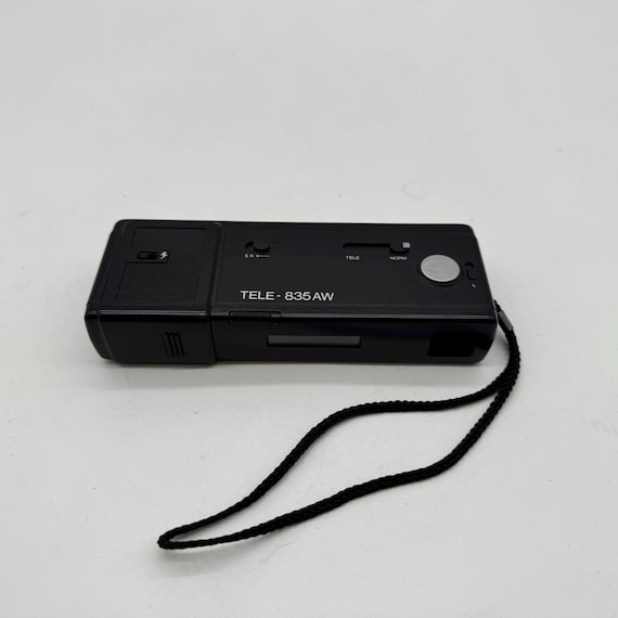 Vintage 1980s Vivitar Tele 835AW 35mm Film Camera – Dual Lens Compact Point & Shoot (Untested)