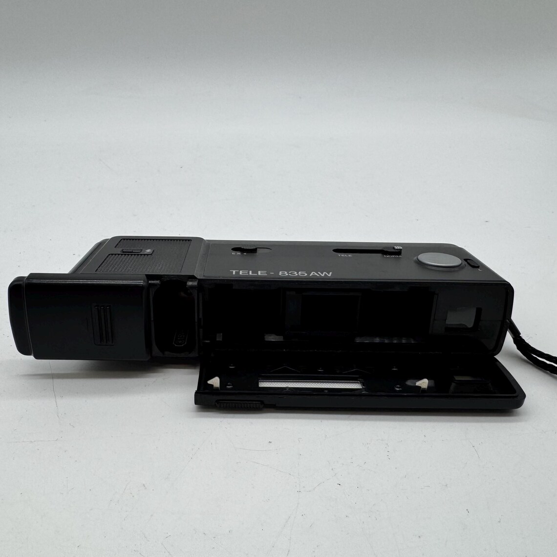 Vintage 1980s Vivitar Tele 835AW 35mm Film Camera – Dual Lens Compact Point & Shoot (Untested), foto 3 di 4