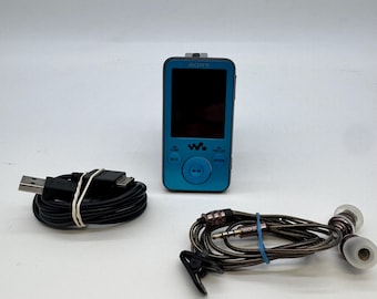 Lettore MP3 Sony Walkman NWZ-E436F blu, anni 2000, lettore di musica digitale testato.