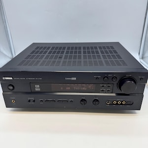 Yamaha RX-V730 AV Receiver Dolby Digital DTS Home Theater Stereo