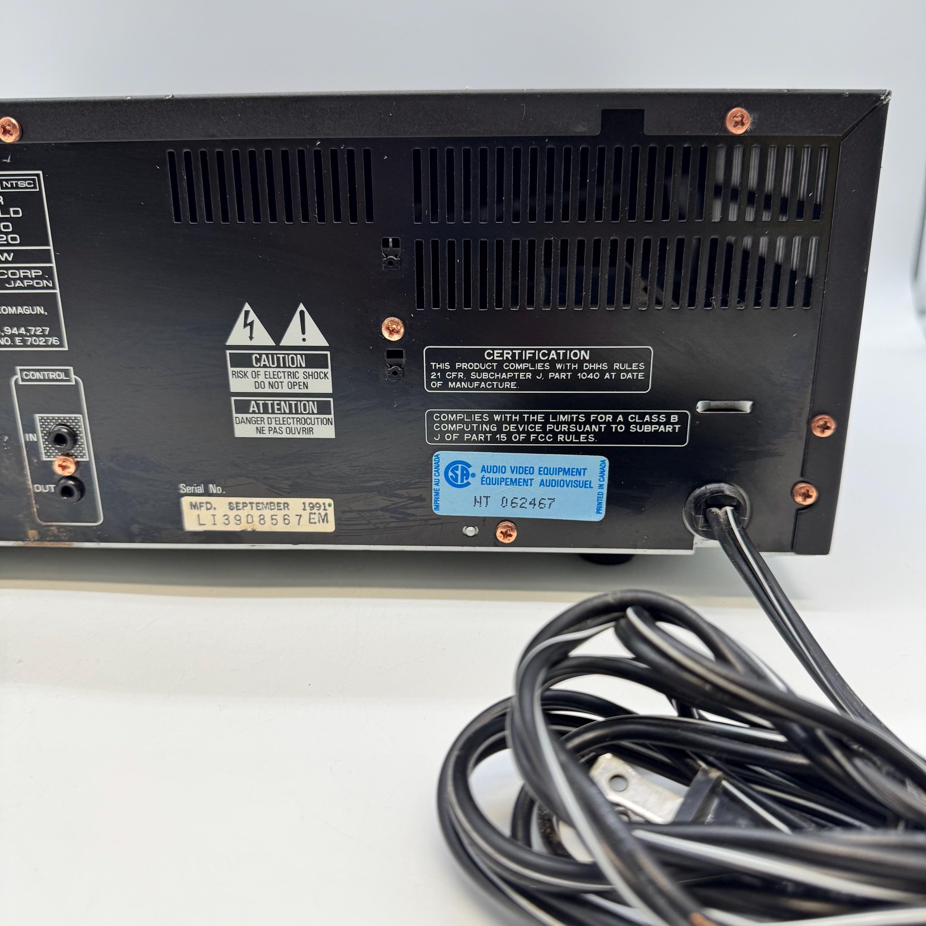 Vintage Pioneer Laserdisc Player CLD-V720 Karaoke CD LD 1991 Japan