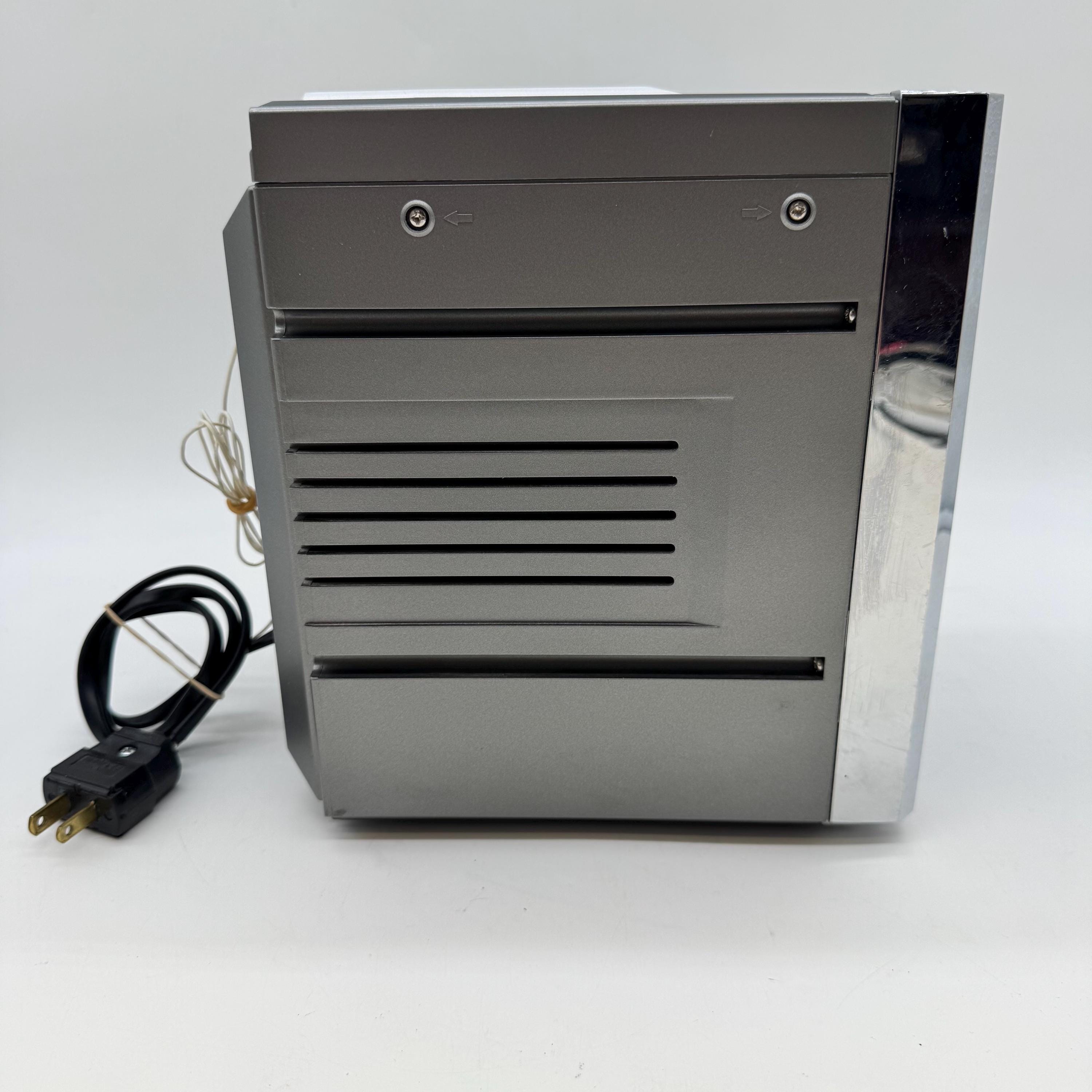Vintage 2004 Curtis Stereo System RCD725C CD Cassette Radio W