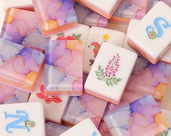 Juego de Mahjong Americano en Naranja y Rosa, con Fichas de Estilo Mármol con Vetas Doradas, Elegante Regalo de Mahjong en Tonos Pastel para Noche de Juegos