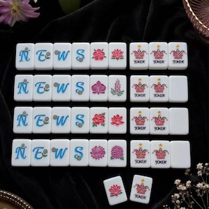 Set di Mahjong americano rosa perlato, tessere Mahjong floreali pastello, set da gioco in stile quarzo rosa, regalo per gli amanti del Mahjong immagine 4