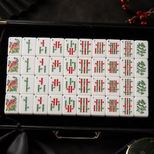 Pink Pearlescent American Mahjong Set - Pastel Floral Mahjong Tiles - Rose Quartz Style Table Decor - Premium Gift for Her Birthday image 7