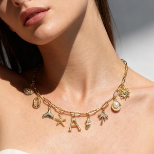 Custom alphabet Gold Initial Shell Necklace, 14K Gold Plated Seashell & Starfish Pendant, letterNecklace, Summer Boho Jewelry Gift for Women