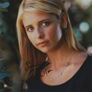 Sarah Michelle Gellar Signed - Etsy