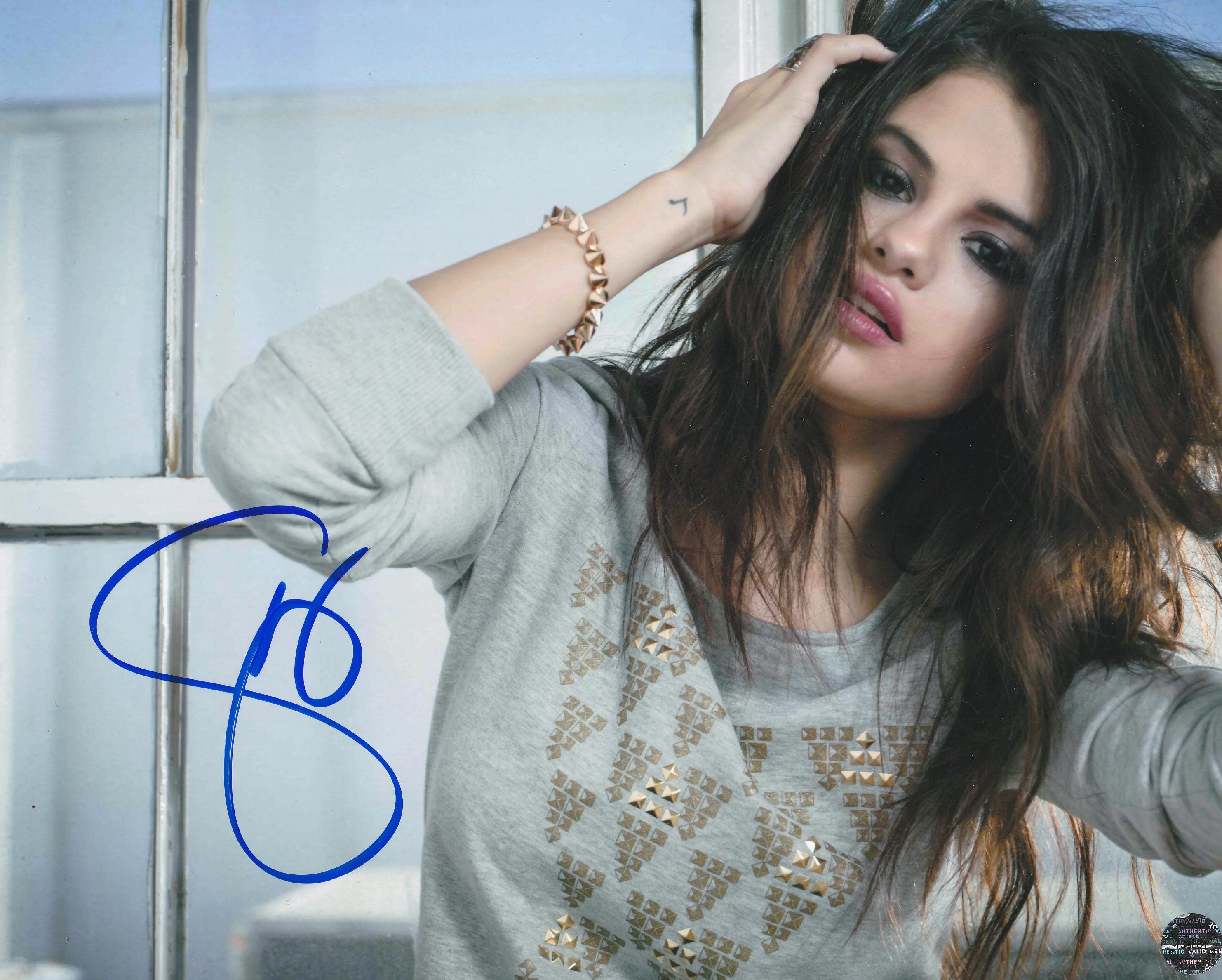 Selena Gomez Autograph - Etsy
