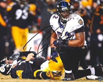 Ray Lewis Autographed 8x10 Photo: Baltimore Ravens, NFL Hall of Fame