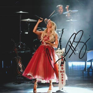 Carrie Underwood Autographed - Etsy