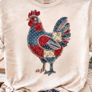 Peut inclure: Une tasse en céramique blanche avec une anse noire et le texte "But First, Coffee" en noir, en gras. La tasse est posée sur une surface en bois.