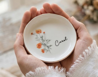 Personalized Birth Flower Ceramic Ring Dish, Gold Trim Trinket Tray