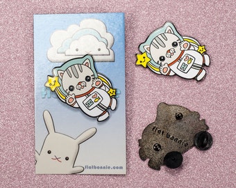 Cat Enamel Pin Kawaii Space Backpack Cute Animal Lapel Jacket Hard Metal Badge Lover Gift Flat Bonnie