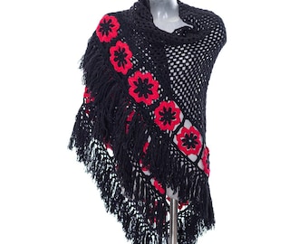 Chal/bufanda de lana vintage de los años 80 y 90, tejido a mano con estampado floral en negro y rojo - Arte popular de finales de la era soviética - Talla única para mujer