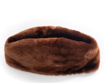 Gorro soviético de piel de oveja modelo 'Gogol' de 1983, talla 58, para hombre, de Kharkiv, estilo vintage.