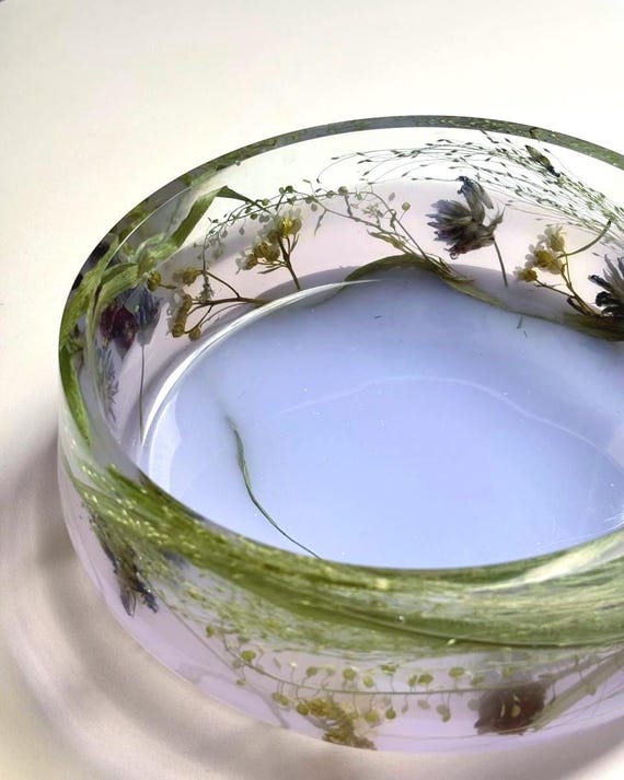 Pet Bowl for Dog | Custom Epoxy Resin Deep Feeder | Pet-Safe | Bowl with Preserved Flowers | Handmade Dog Feeding Accessory | Pet Products