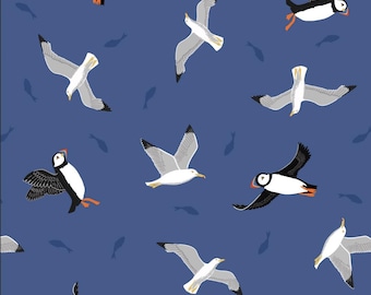 Petites choses côtières - Macareux et mouettes bleu foncé de Lewis and Irene Fabric