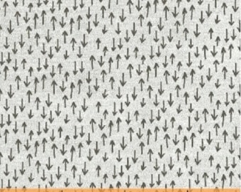 Smokey - Arrows Grey von weiteren Punkte aus Windham Fabrics