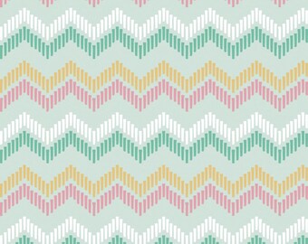 Chevron Chic FLANNEL Aqua Mint di Camelot Fabrics