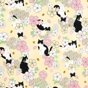 Hachiware Romance - Cats Floral Toss Pale Yellow Cream from Cosmo Fabric