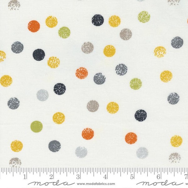 Filigree - Dottie Dots Off White 1813 12 by Zen Chic from Moda Fabrics