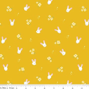 Búsqueda de huevos de Pascua - Conejitos amarillo mostaza de Riley Blake Fabric