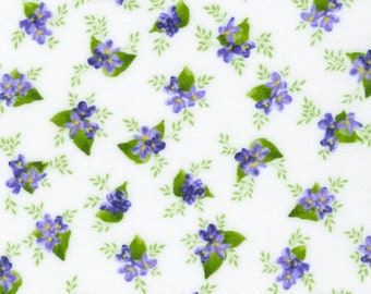 Flowerhouse FLANNEL - Floral Toss White from Robert Kaufman Fabrics