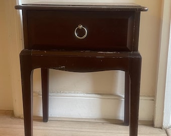 Stag Minstrel Leggy Bedside Table / Nightstand  Mahogany