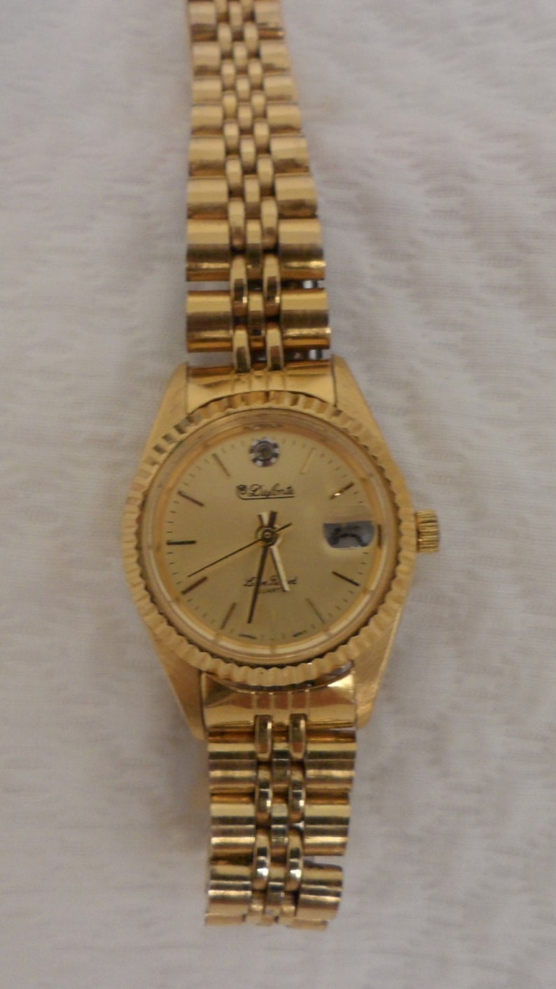 apple watch series 5 price in apple store