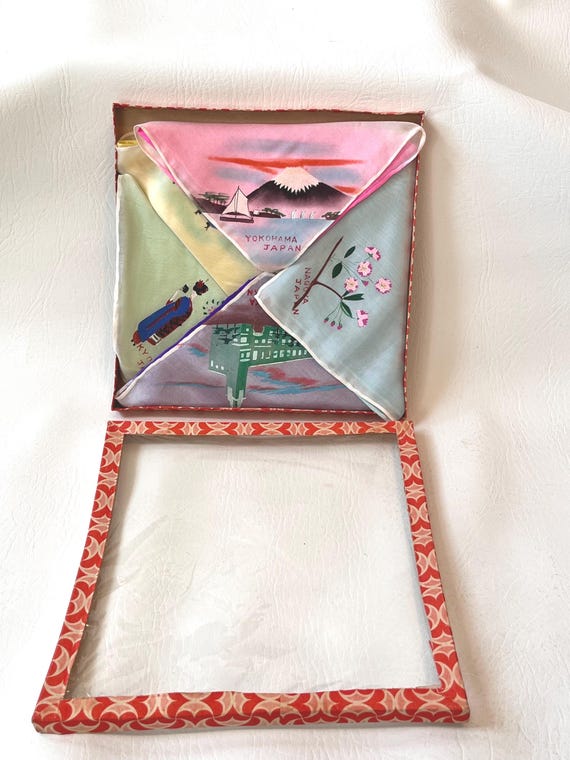 Vintage 1940s-50s Japanese Souvenir Handkerchief … - image 3