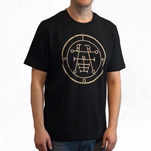 Sigil of Ipos T-Shirt – Hand Screen Printed Goetic Sigil • Occult Esoteric Black Tee