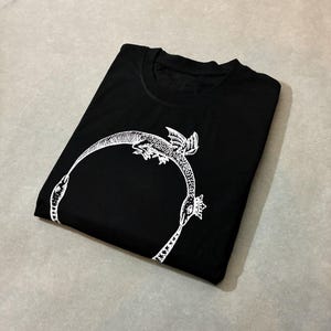 Ouroboros Dragon T-Shirt - Handbedruckte alchemistische Schlange, okkultes schwarzes T-Shirt