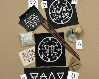 Set Di Toppe Termoadesive Witchcraft - Simboli Stregoneria, Anti Possessione, Angelo Banisher, Trappola - 9x9 Cm - 2